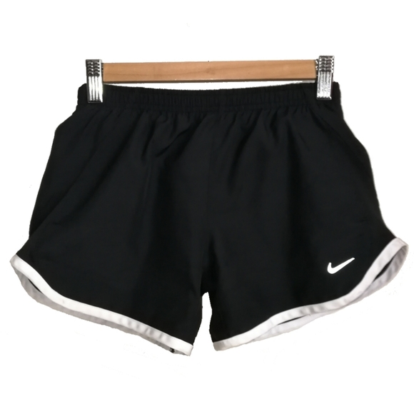 NIKE Black & White Sport Shorts, size Medium